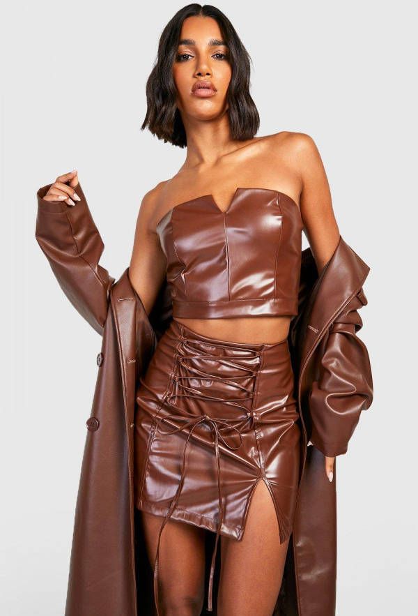boohoo Nepleren Korset Met Hals Inkeping, Chocolate