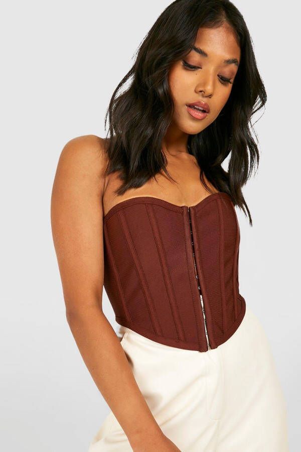 boohoo Petite Strakke Bandeau Corset Top Met Haakjes, Chocolate