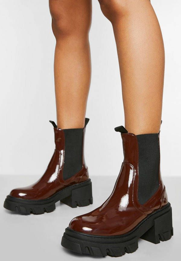 boohoo Stevige Chelsea Boots Met Hakken, Chocolate