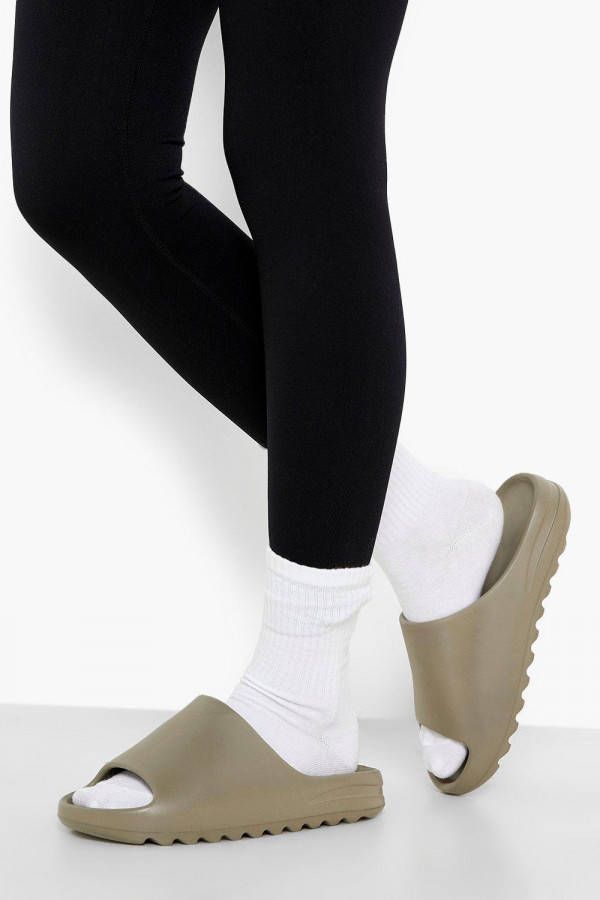 boohoo Stevige Slippers, Khaki