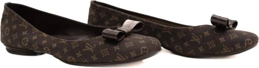 Louis Vuitton Vintage Pre owned Brown Fabric Ballerinas with Logo , Bruin, Dames